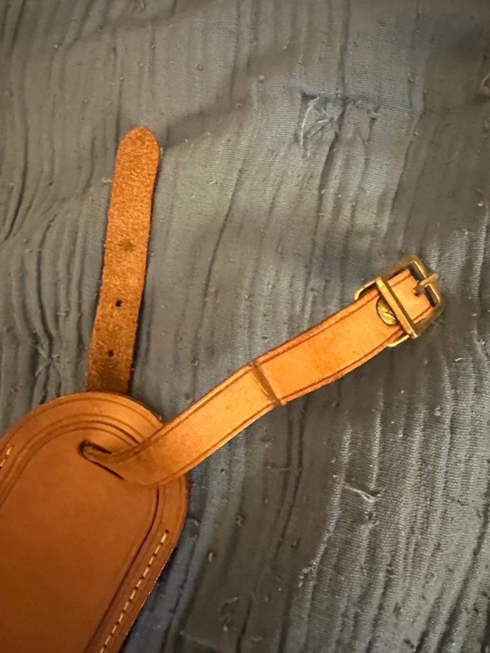 Louis Vuitton // Classic Tan Leather Luggage Tag with Adjustable Strap - Picture 3 of 4